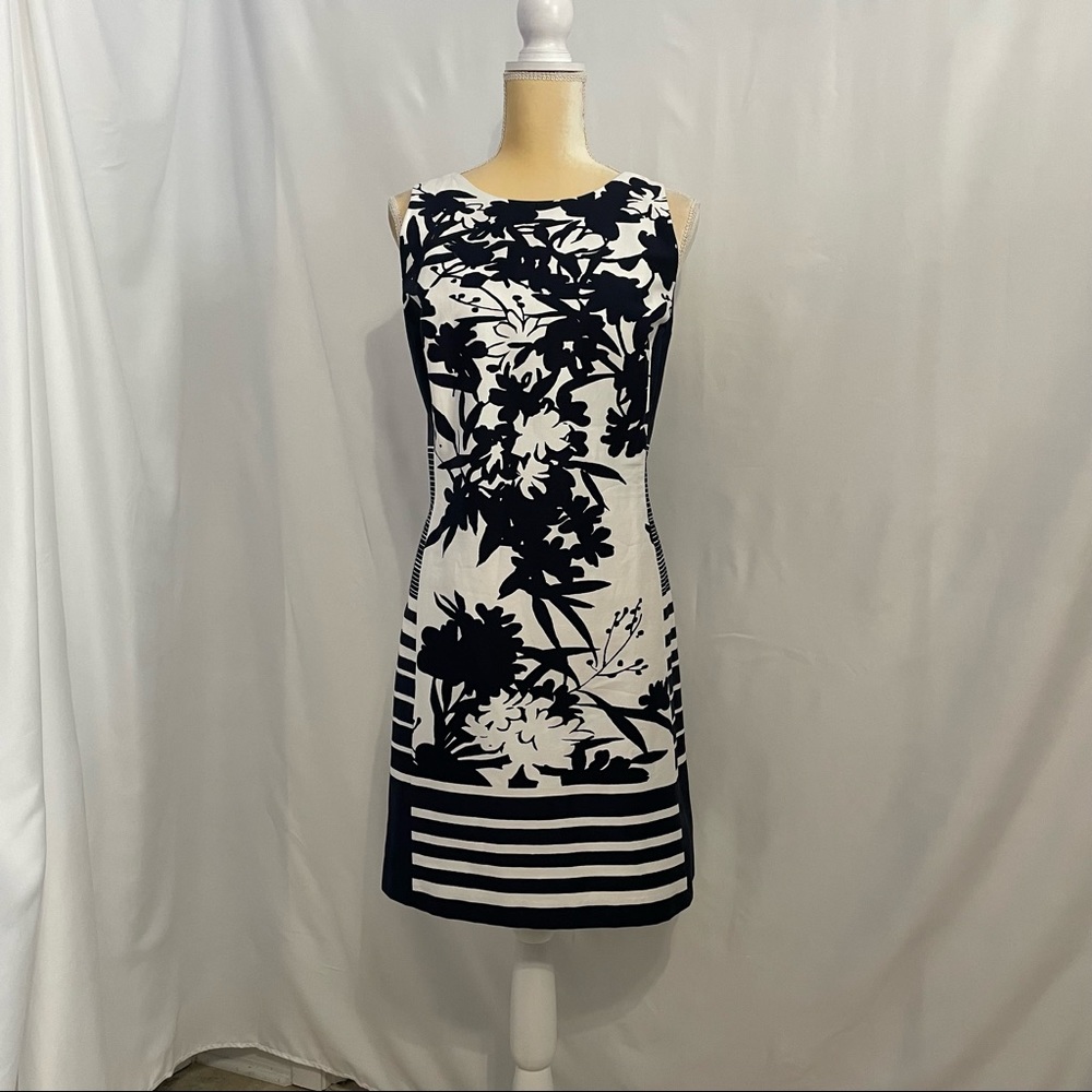 Lauren Ralph Lauren navy blue and white dress.  Size 14 - Picture 3 of 13